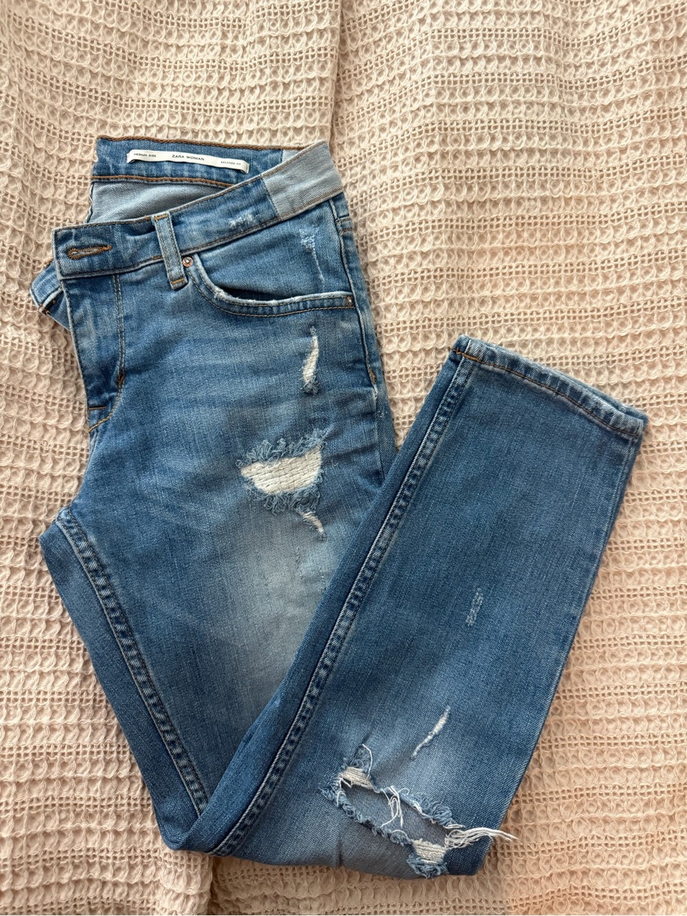 Zara Distressed Low Rise Jeans